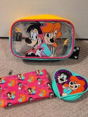 Bioworld Disney Goofy Movie 3 Piece Travel Makeup Coin Purse Set NWT